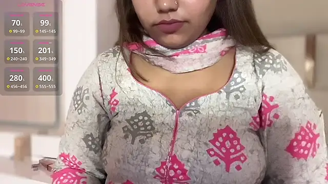 Snapshot of Miss_Rose__ chatting on July 16, 2026, 6:43 am Miss Rose online show from July 16, 2026, 6:43 am