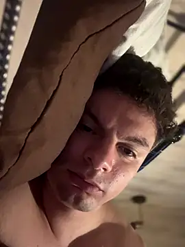 Gabrielrdsouza online show from November 5, 2025, 11:35 am