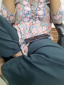 Minakshi 677 online show from September 30, 2025, 5:19 pm