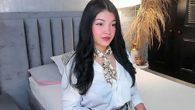 EmmaBlossom online show from May 21, 2026, 12:35 pm