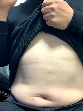 Snapshot of mj-story chatting on November 8, 2025, 7:50 pm mj-story online show from November 8, 2025, 7:50 pm