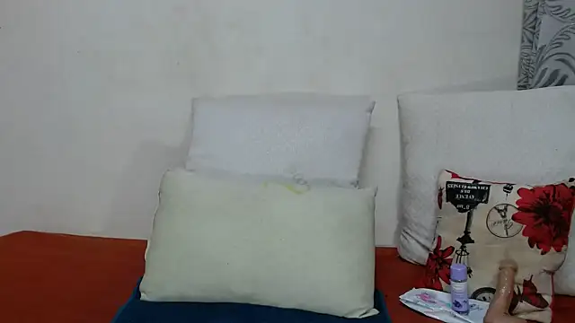 stunna-gir online show from October 18, 2025, 6:32 pm