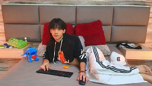 Lovers 21 online show from October 17, 2025, 9:49 pm