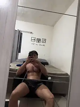 Gabriel25cm online show from December 4, 2025, 2:38 pm