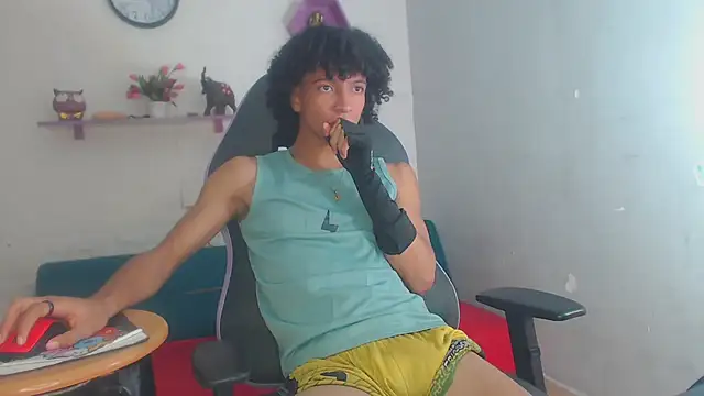 xion ez online show from November 29, 2025, 8:09 pm