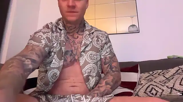 TeasySam online show from November 22, 2025, 12:54 am