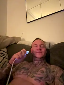 TeasySam online show from September 24, 2025, 10:27 pm