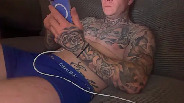 TeasySam online show from October 10, 2025, 11:05 pm