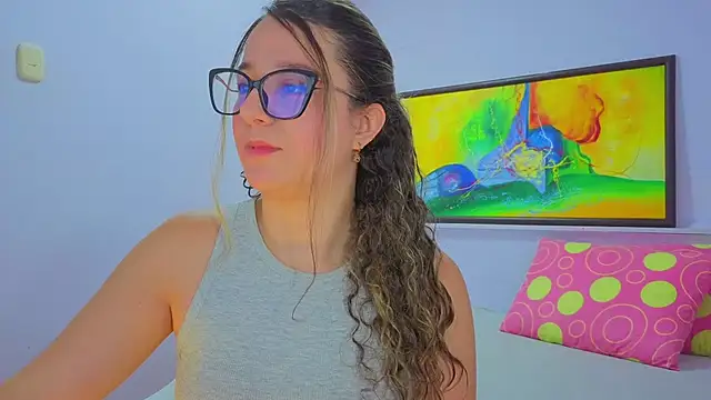 katiaa lovv online show from June 11, 2026, 12:13 pm