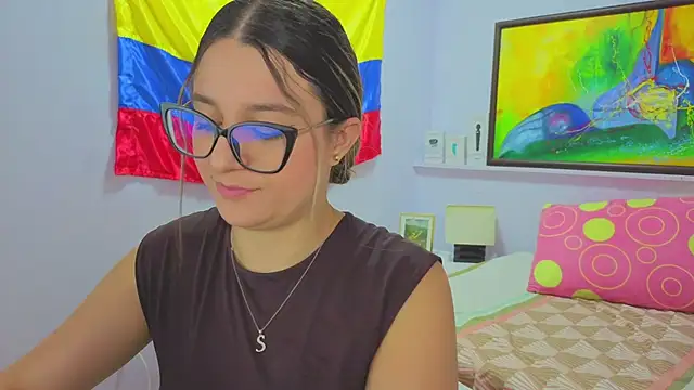 katiaa lovv online show from July 5, 2026, 2:27 am