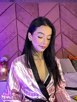 ChloeRosses online show from May 9, 2026, 12:08 pm