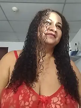 MEYBELLATINA online show from October 14, 2025, 9:36 pm