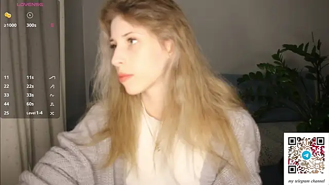 Snapshot of magnificent_Destiny chatting on April 20, 2026, 6:09 pm magnificent Destiny online show from April 20, 2026, 6:09 pm