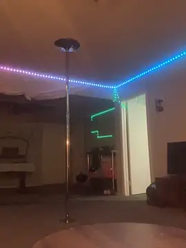 BuzzBunni69 online show from September 25, 2025, 9:15 am