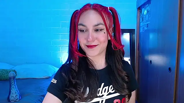 Snapshot of Amy66 chatting on March 25, 2026, 5:07 am Amy66 online show from March 25, 2026, 5:07 am