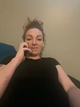 Snapshot of arianna1993 chatting on July 7, 2026, 9:40 pm arianna1993 online show from July 7, 2026, 9:40 pm