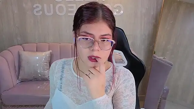 draviana a  online show from October 17, 2025, 3:10 am