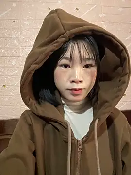 -mayhan11 online show from February 4, 2026, 3:23 am