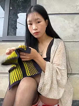 -mayhan11 online show from October 14, 2025, 2:56 am