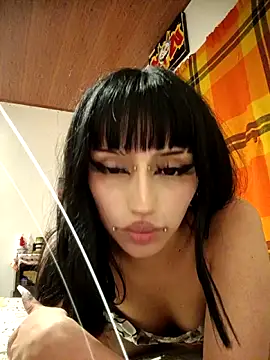 babyhannya online show from September 25, 2025, 4:29 am