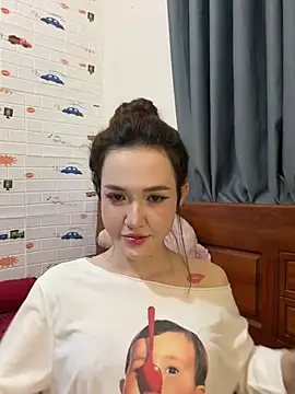 Quynhbabysexy online show from July 7, 2026, 12:52 pm