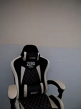 Quynhbabysexy online show from March 6, 2026, 8:09 am