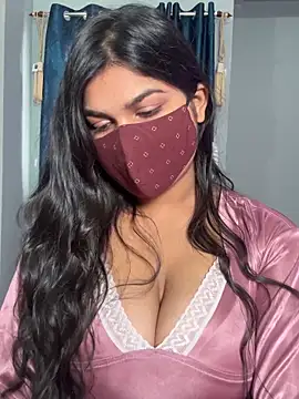 Lisa afreen online show from May 4, 2026, 7:11 am