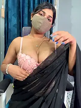 Lisa afreen online show from May 4, 2026, 7:28 pm