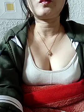 Paul-paul11 online show from February 14, 2026, 2:01 am