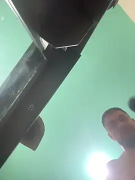 Sk3m veryhot online show from February 16, 2026, 5:55 pm