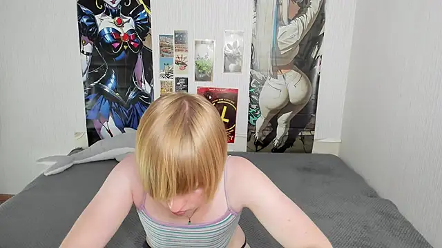 Snapshot of Cattie_w_ chatting on July 15, 2026, 1:12 am Cattie w online show from July 15, 2026, 1:12 am