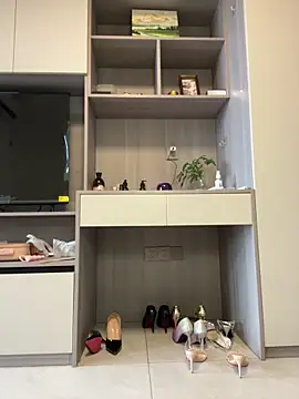 POS001 online show from March 19, 2026, 5:29 am