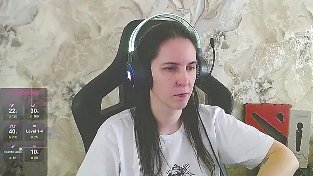 Snapshot of Irwi_Tomboy chatting on May 13, 2026, 11:17 am Irwi Tomboy online show from May 13, 2026, 11:17 am