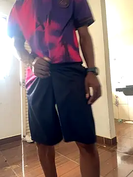 Jronlinejr-05 online show from January 8, 2026, 1:06 pm