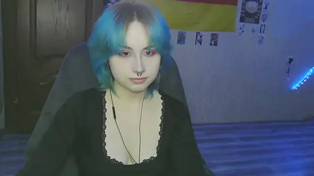 LeisaHopperstad online show from February 16, 2026, 2:16 pm