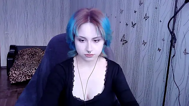 LeisaHopperstad online show from March 15, 2026, 2:13 pm