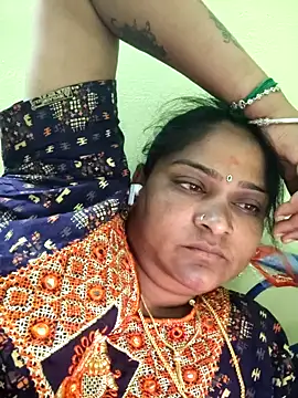 navyasree143 online show from January 18, 2026, 1:31 am