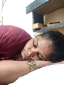 navyasree143 online show from April 30, 2026, 5:53 pm