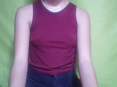 SweetPussie18x online show from November 18, 2025, 8:28 am