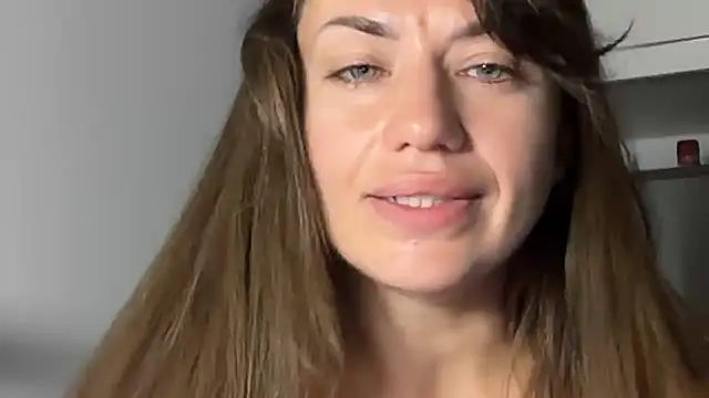 Roriann online show from March 13, 2026, 4:12 pm