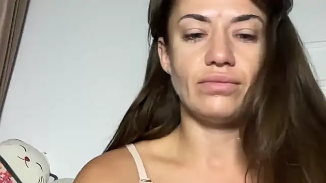 Roriann online show from February 12, 2026, 4:07 pm