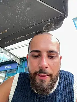 juan03065 online show from August 6, 2026, 3:51 pm