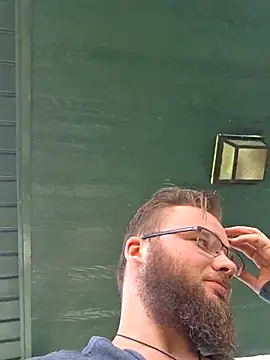 bear8t online show from April 20, 2026, 5:25 pm