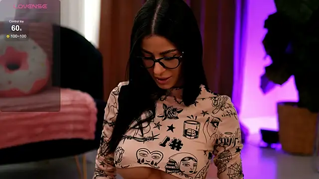 EvaAmanti online show from February 14, 2026, 5:18 am