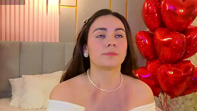 GabiBatista online show from February 14, 2026, 5:07 am