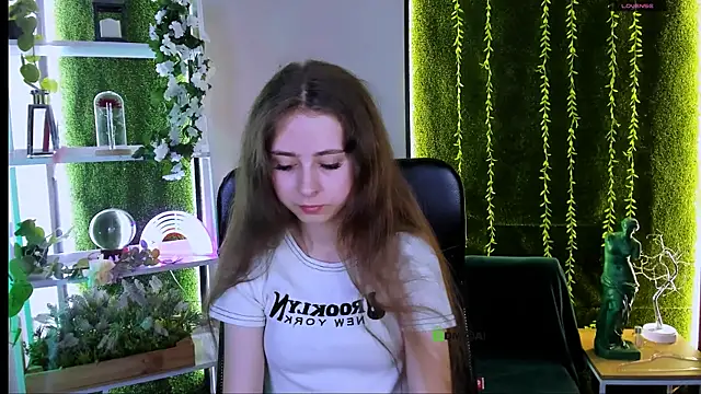 rebecca smile online show from July 28, 2026, 5:48 am