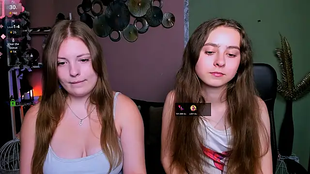 rebecca smile online show from November 12, 2025, 8:12 pm