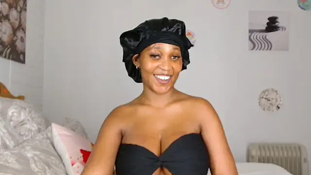 ConnieSmall24 online show from June 13, 2026, 2:20 am