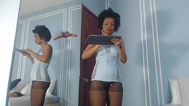 ChantalGarner online show from July 27, 2026, 1:29 pm