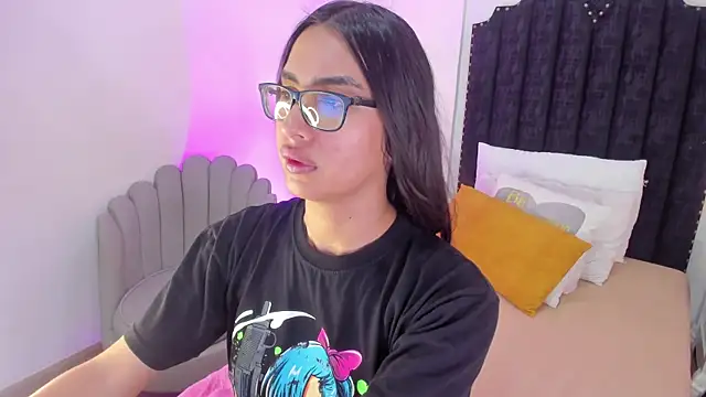 cherrylady 02 online show from January 8, 2026, 12:33 pm